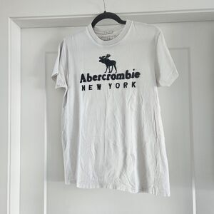 Abercrombie & Fitch White Tee with Black Logo Y2k